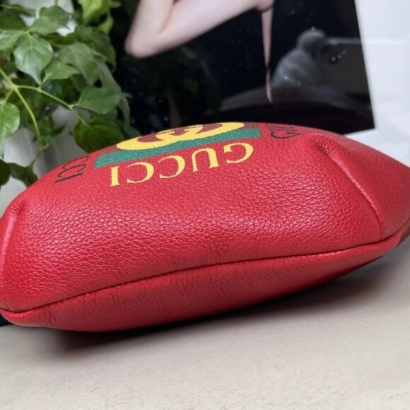 Authentic Gucci Logo Belt Bag & Fanny Pack Red Small NWT and Dustbag - Picture 5 of 5